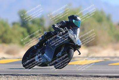 media/Nov-06-2022-SoCal Trackdays (Sun) [[208d2ccc26]]/Turn 7 Set 1 (1050am)/